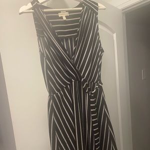 Size medium womens dress